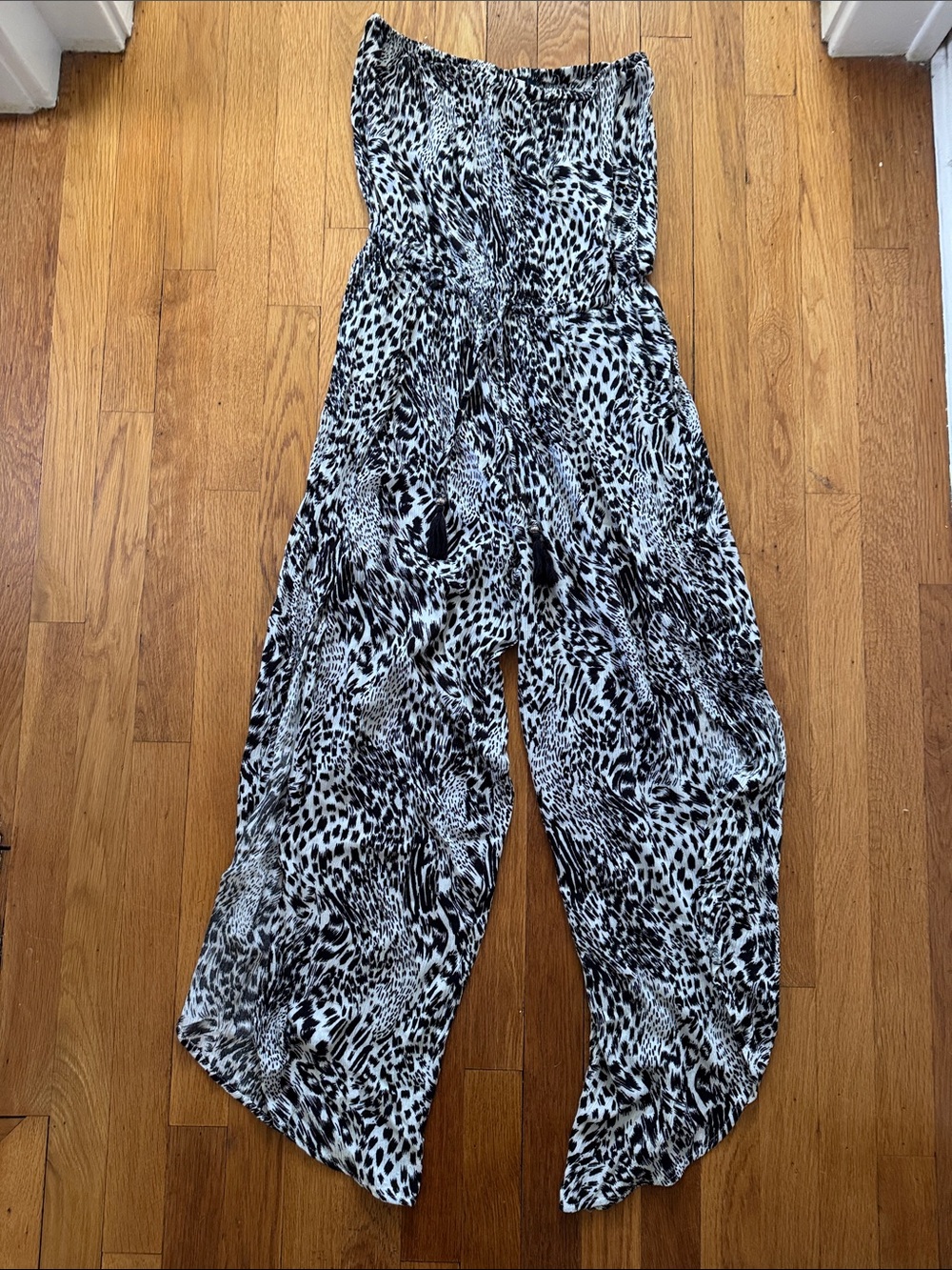 Black & White Animal Print Strapless Swim Coverup